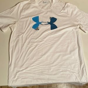 Under Armour Tshirt